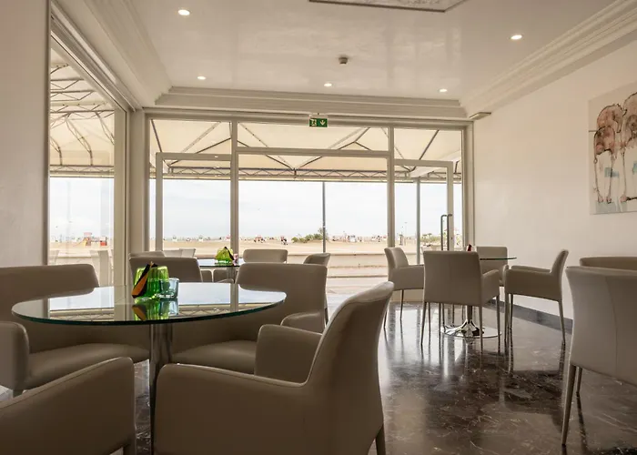 Hotel Riviera